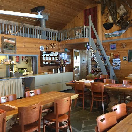 Kelotin Rantamajat Hotell Leppäjärvi Exteriör bild