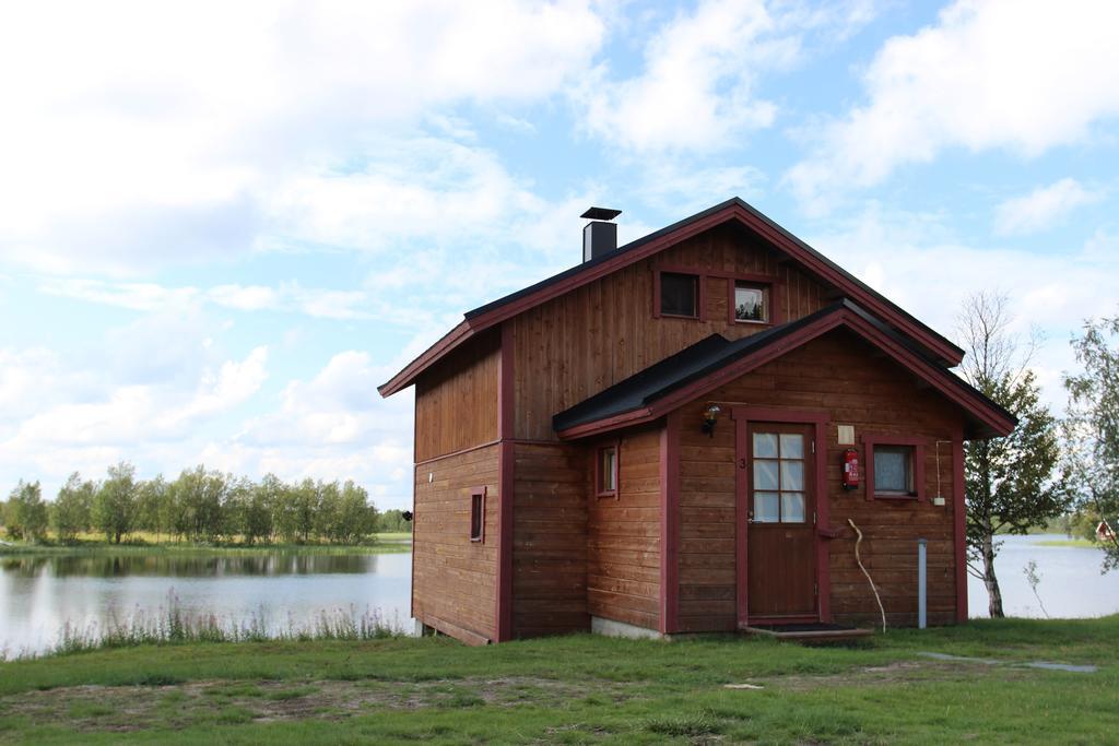 Kelotin Rantamajat Hotell Leppäjärvi Rum bild