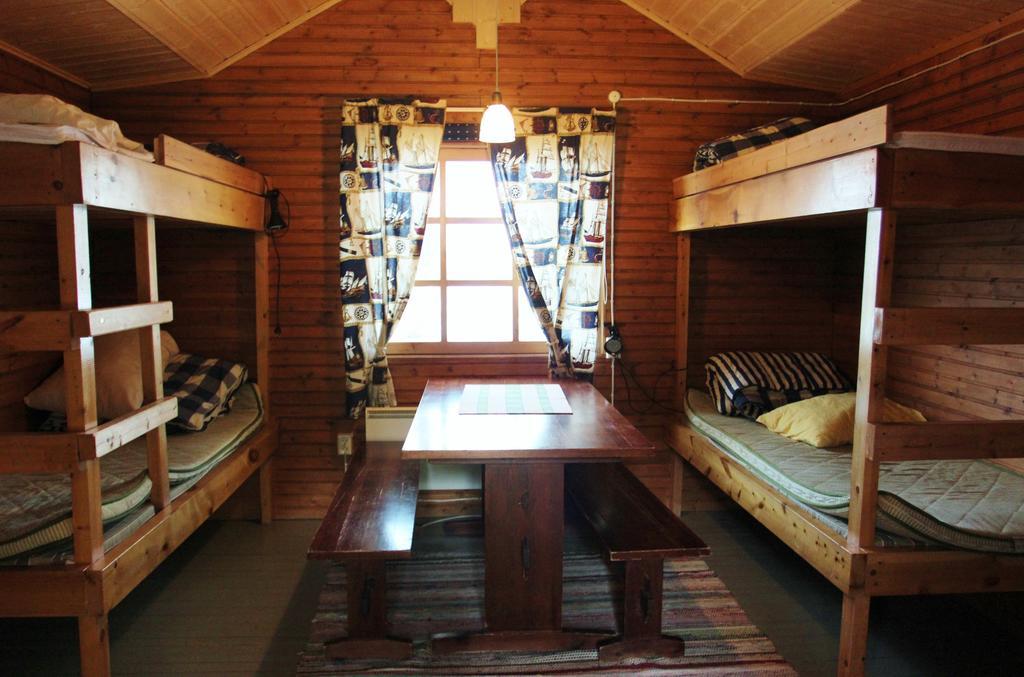 Kelotin Rantamajat Hotell Leppäjärvi Rum bild