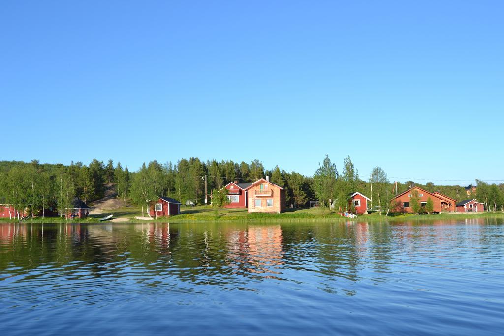 Kelotin Rantamajat Hotell Leppäjärvi Rum bild
