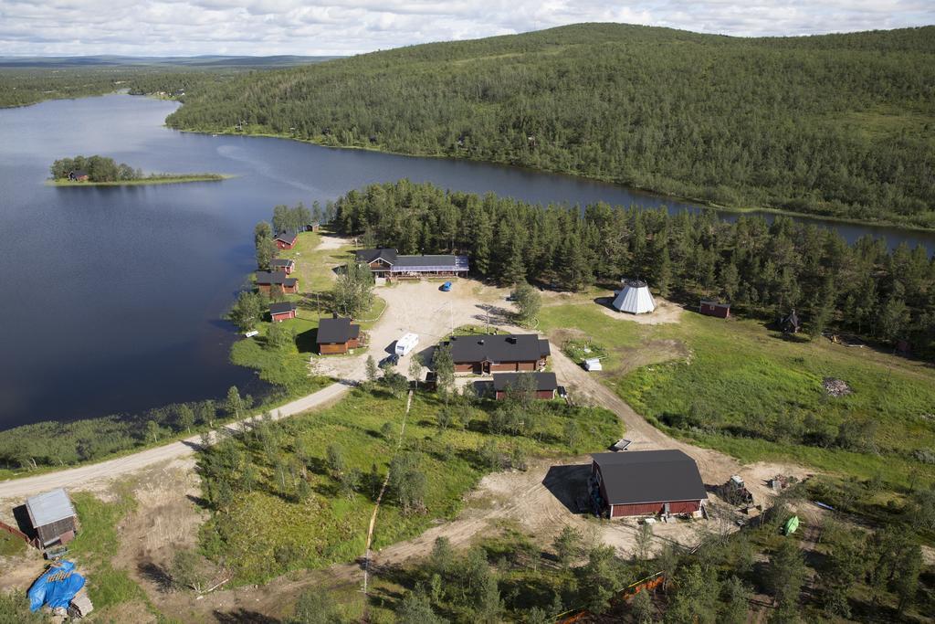 Kelotin Rantamajat Hotell Leppäjärvi Exteriör bild